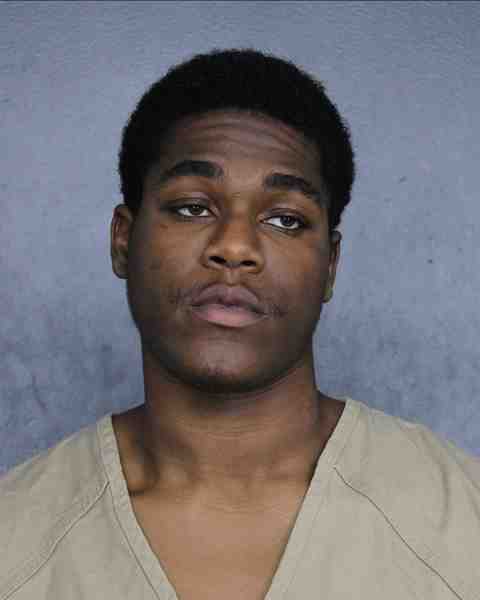 Booking photo for FRAZER, DEVONTAE